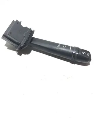 Volvo XC70 Wiper control stalk 31268582