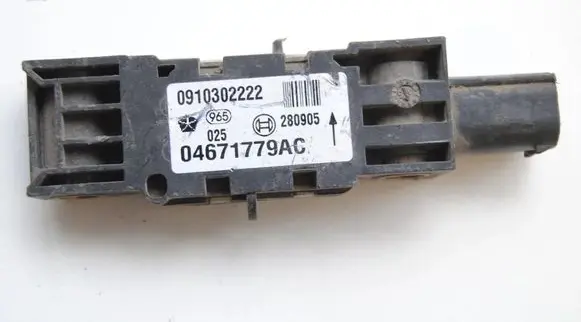 Chrysler 300 - 300C Airbag deployment crash/impact sensor 04671779AC