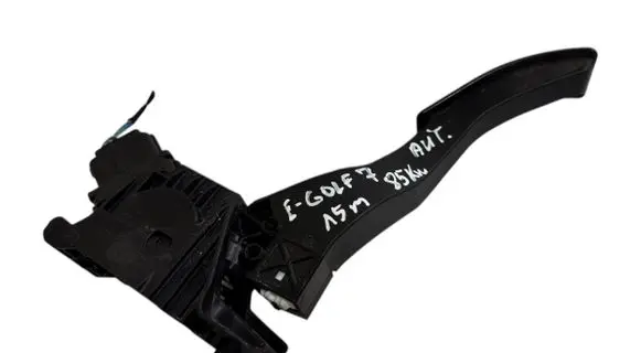 Volkswagen e-Golf Accelerator throttle pedal 5Q1723503H 6PV01062111