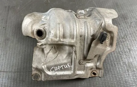 Renault Captur Exhaust heat shield 144503894R