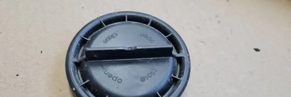 Audi A5 8T 8F Headlight/headlamp dust cover 1305219152