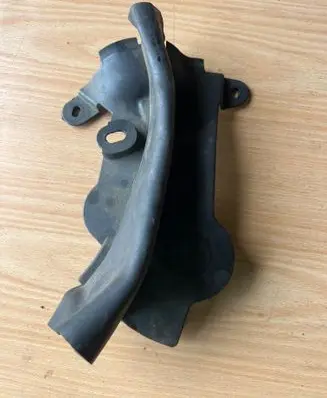 BMW 5 G30 G31 G38 Engine compartment rubber 7349601 74850613