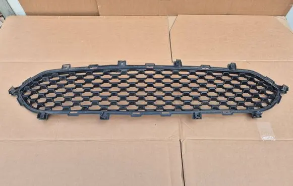 SsangYong Actyon sports II Front bumper lower grill 009781848