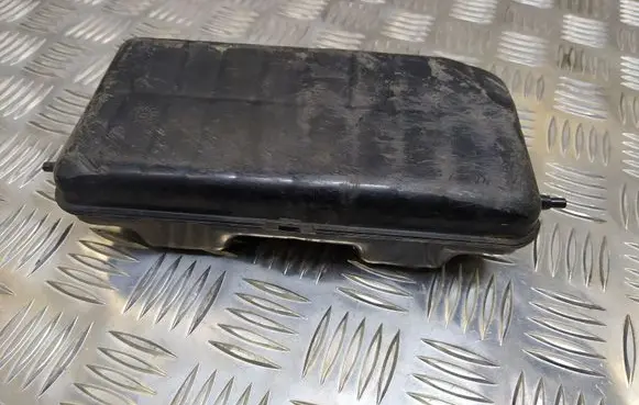 Mercedes-Benz S W140 Vacuum air tank 1408050019