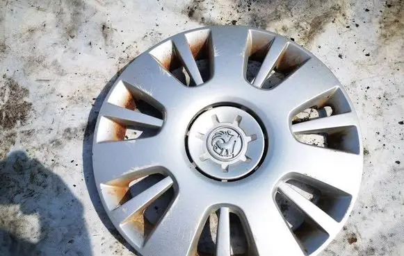 Opel Zafira B R16 wheel hub/cap/trim 13242075