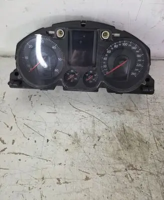 Volkswagen PASSAT B6 Speedometer (instrument cluster) 3C0920870L A2C53114721