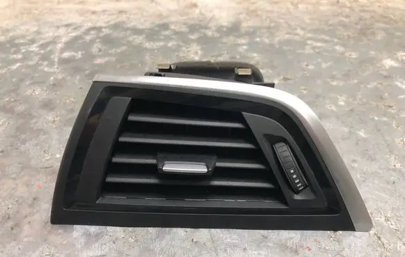 Dashboard side air vent grill/cover trim