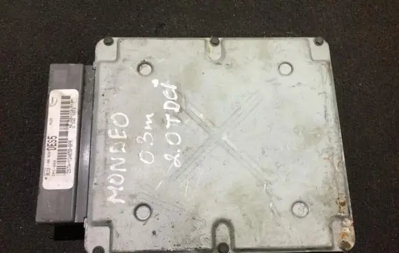 Ford Mondeo Mk III Engine control unit/module 2s7a12a650bpf des5