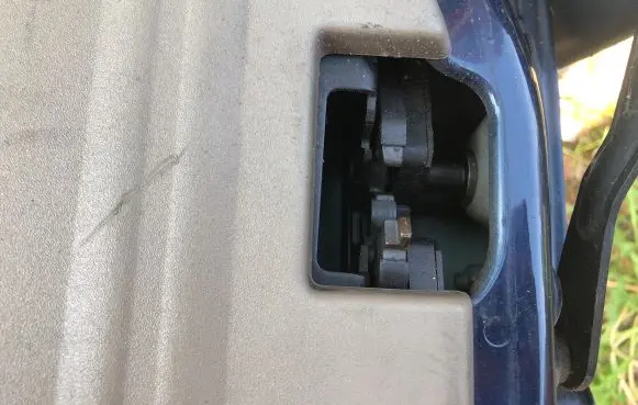 Volvo XC90 Tailgate lock latch 
