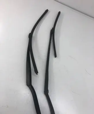 BMW 5 F10 F11 Windshield/front glass wiper blade 