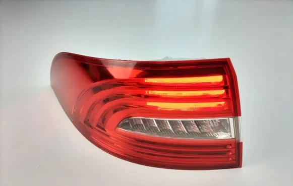 Skoda Superb B6 (3T) Rear/tail lights 3T5945095A