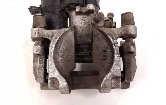 Subaru Outback (BT) Rear brake caliper 26620AN00A