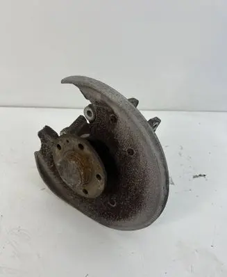 Audi A7 S7 4G Rear wheel hub 4G0505431E