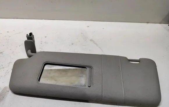 Audi A4 S4 B7 8E 8H Sun visor 8E0857551