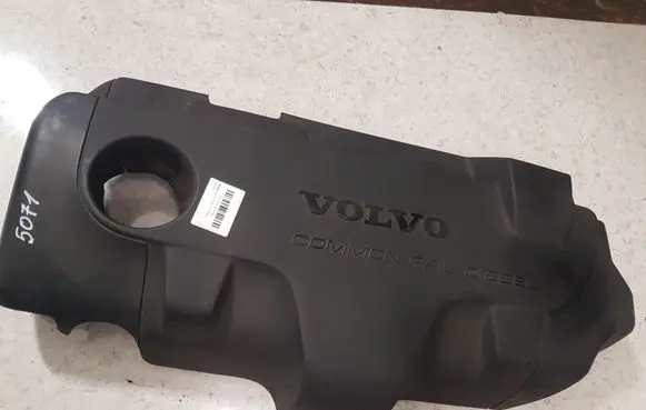 Volvo V70 Engine cover (trim) 08653495