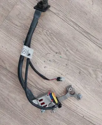 Mercedes-Benz Sprinter W907 W910 Positive cable (battery) A9064401066