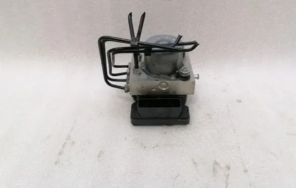 Chevrolet Corvette ABS Pump 23212317