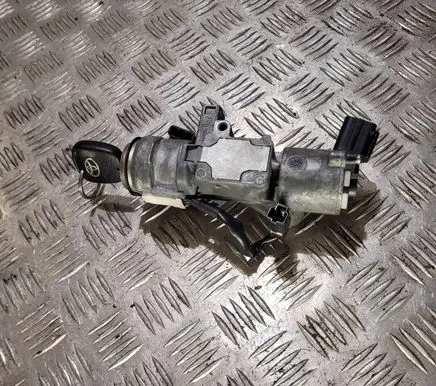 Toyota Avensis T250 Ignition lock contact 10501517