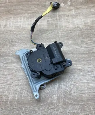 Toyota Corolla Verso AR10 Air flap motor/actuator 0637008610