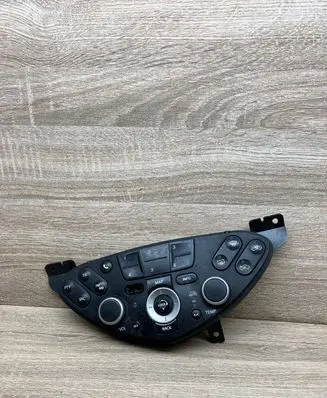 Nissan Primera Climate control unit 28395AV620 20408273H
