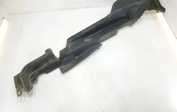 Audi A4 S4 B9 Intercooler air guide/duct channel 8W0821169