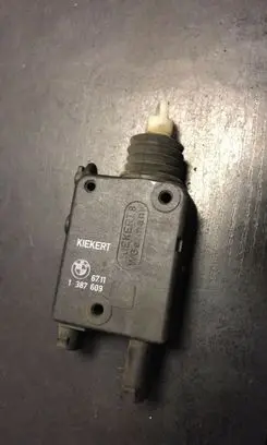 BMW 3 E36 Central locking motor 1387609