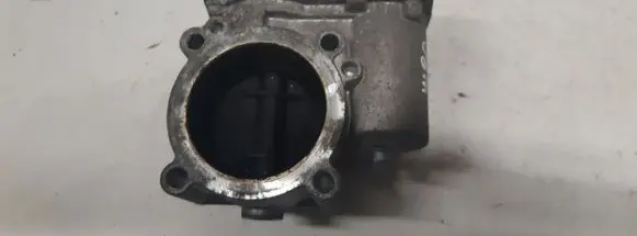 Volkswagen Golf V Throttle valve 03C133062C