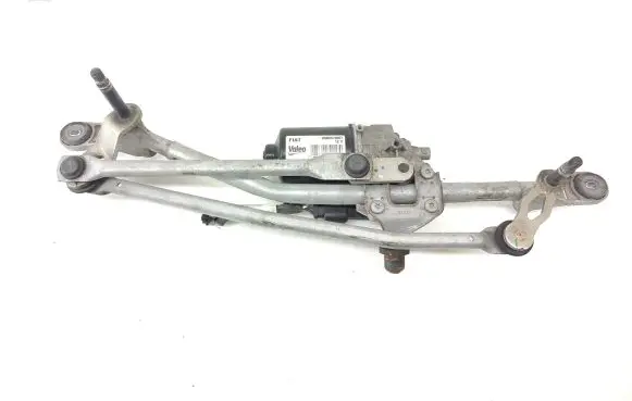 Fiat Tipo Front wiper linkage and motor 52015969 W000079057