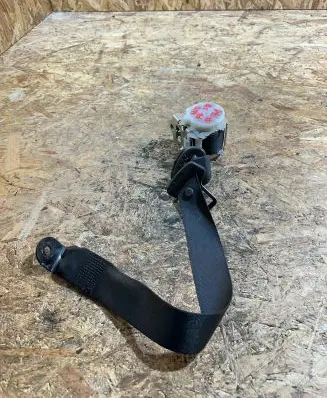 Opel Vectra C Front seatbelt 103160493