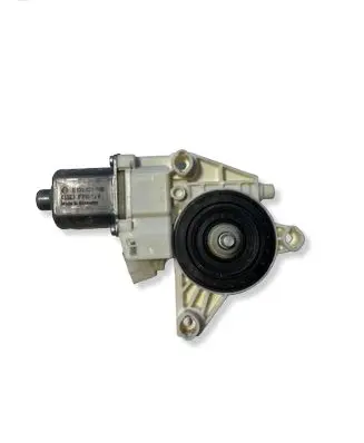 Mercedes-Benz B W246 W242 Front door window regulator motor 0130822690