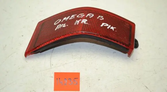 Opel Omega B1 Rear tail light reflector 143889