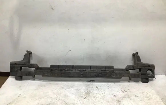 Front bumper foam support bar