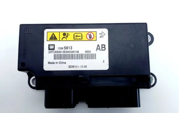 Chevrolet Orlando Airbag control unit/module 13585613