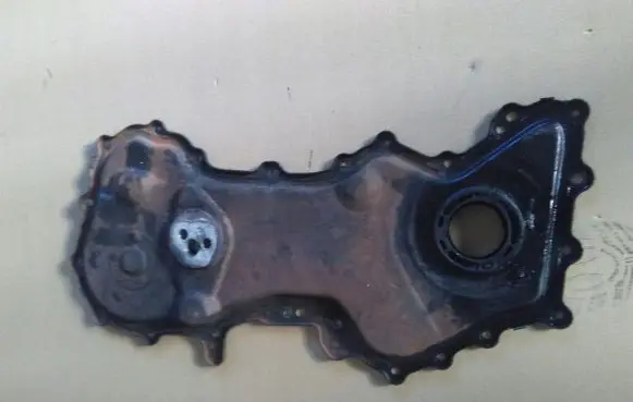 Renault Master III Timing chain cover 
