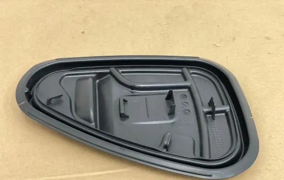Porsche Cayenne (9Y0 9Y3) Other rear door trim element 760839916B