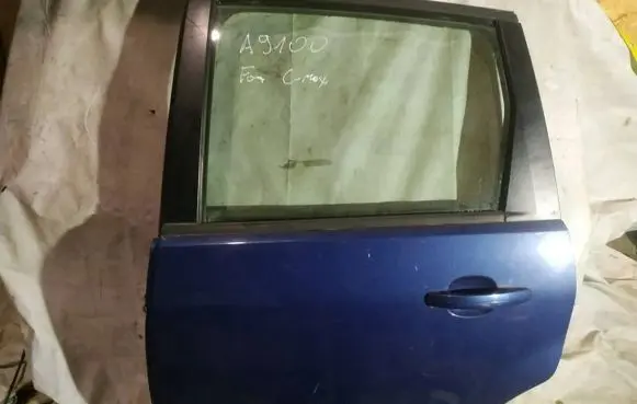 Ford Focus C-MAX Rear door melynos