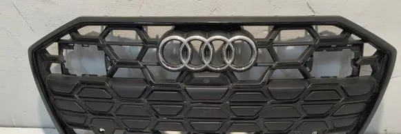 Audi A6 S6 C8 4K Front bumper upper radiator grill 4K0853651T