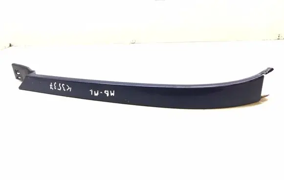 Mercedes-Benz ML W163 Under headlight/headlamp trim 1638260177 K3537