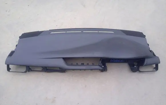 Toyota Avensis T270 Dashboard