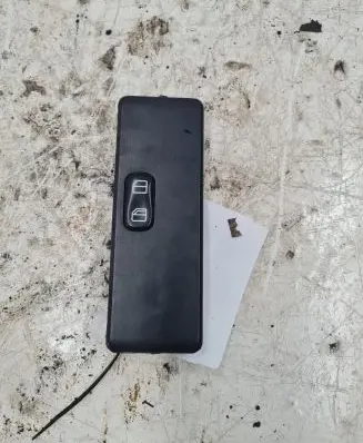 Mercedes-Benz Vito Viano W638 Electric window control switch