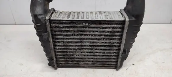 Volkswagen PASSAT B5.5 Intercooler radiator 8D0145805C 1767888 0309020520