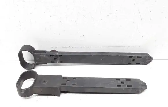 Volvo V60 Headlight/headlamp mounting bracket 31294522 31294521