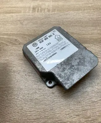 Volkswagen PASSAT B5 Airbag control unit/module 6Q0909605B 5WK42869