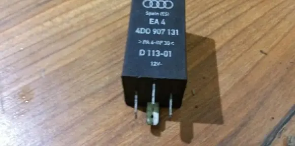 Audi A3 S3 8L Other relay 4d0907131 d113-01