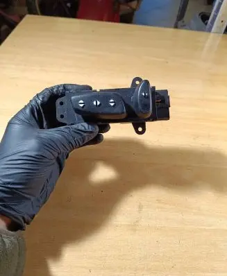 Chrysler Voyager Seat control switch 04601757