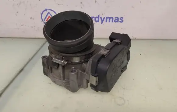BMW X3 E83 Throttle valve 7556118 13547556118