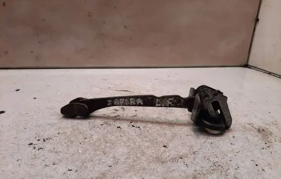 Opel Zafira A Front door check strap stopper 24434087