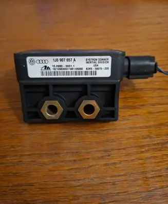 Audi A2 ESP acceleration yaw rate sensor 1J0907657A AQRS00075220 10098000311