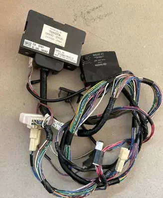 Toyota MR2 (W30) III Alarm control unit/module 0819012930 010901M001 2370002260