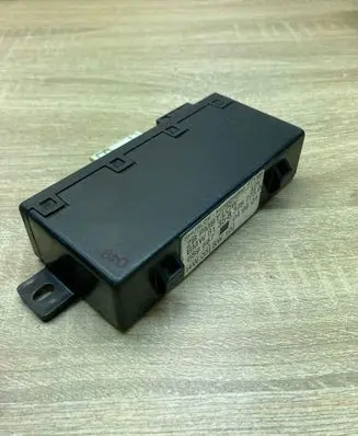 BMW 5 E39 Door control unit/module 8378773 689667